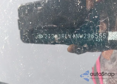 2022 Toyota Rav4 Xle Premium z USA, uszkodzony, nr VIN 2T3A1RFV4NW296555